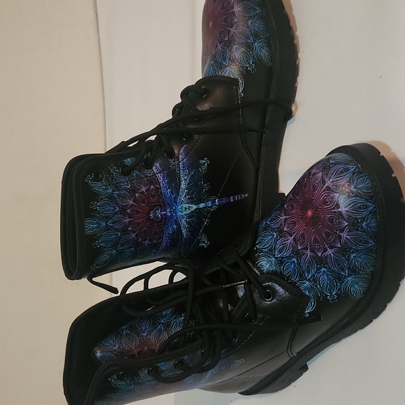 Purple Dragonfly Mandala Women's Boots Size 9 - Picture 8 of 13